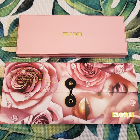 Pat McGrath Divine Rose I Limited Edition Palette - Picture 3 of 4